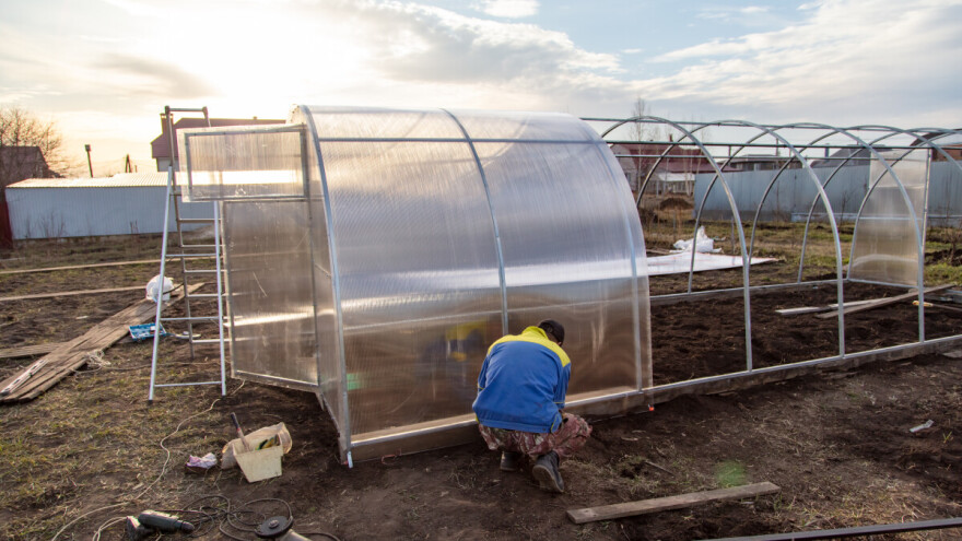 Gradačac: Javni poziv za dodjelu plastenika od 100 kvadrata