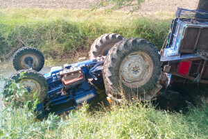 U prevrtanju traktora smrtno stradao 78-godišnjak