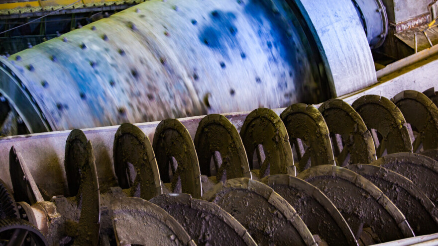 Tragedija u Štajerskoj: Radnik (72) smrtno stradao u mašini za transport otpada iz kokošinjca