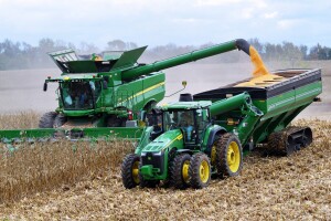 John Deere smanjuje proizvodnju - otpuštaju stotine radnika