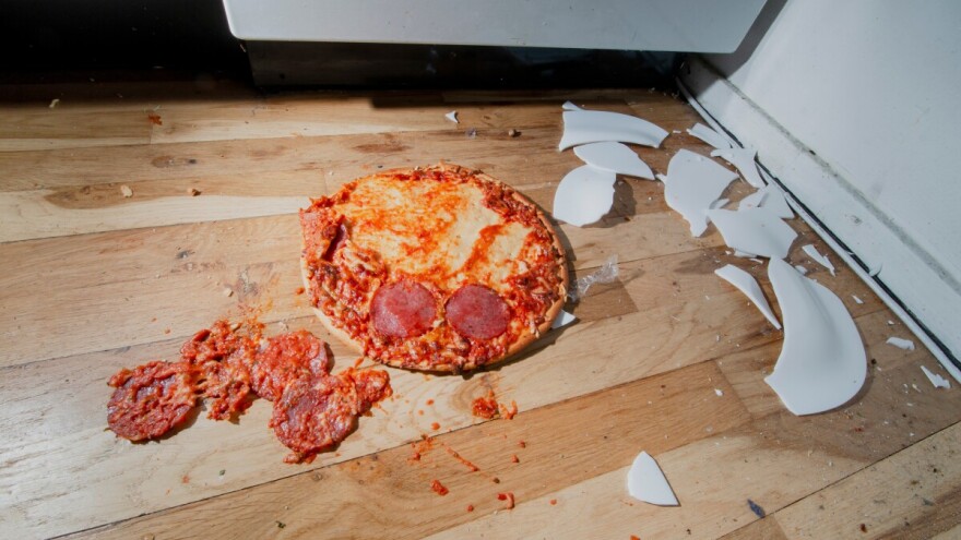 Pravilo od 5 sekundi kada hrana padne na pod: Istina ili mit?