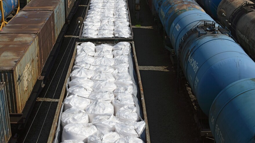 EU: Carine na gnojiva iz Rusije i Bjelorusije izazivaju podijeljena mišljenja