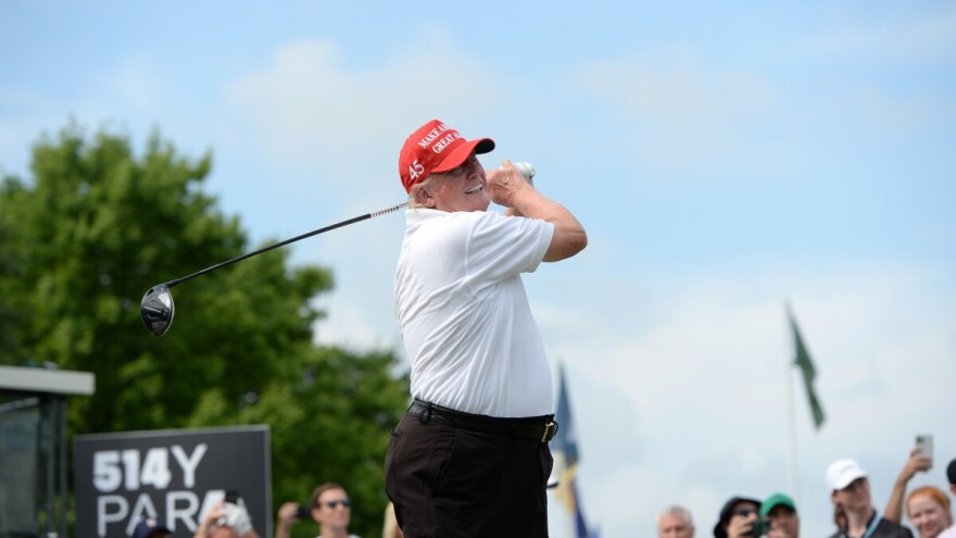 Vijetnamcima daju šaku dolara i rižu za zemlju na kojoj će se graditi golf teren Donalda Trumpa