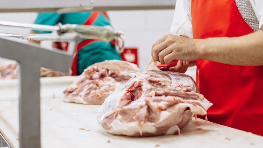 Uhapšene dve osobe zbog mesa zaraženog trihinelozom: Za sada ugroženo zdravlje 18 osoba