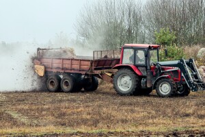 Raspisan javni poziv za nabavku mašina za primarnu stočarsku proizvodnju