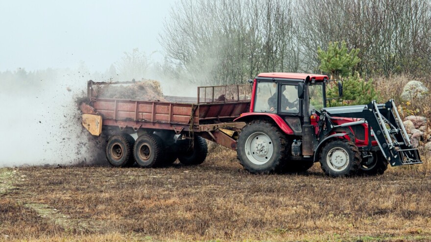 Raspisan javni poziv za nabavku mašina za primarnu stočarsku proizvodnju