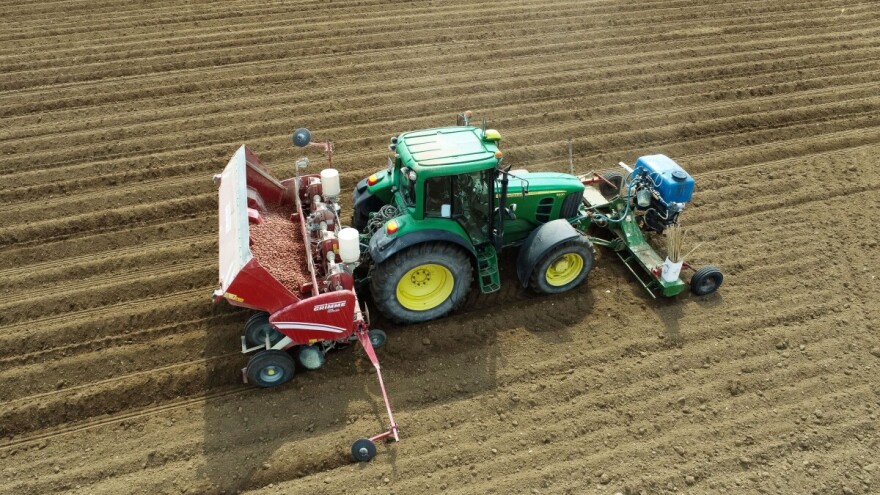 Isplaćeno skoro 9 miliona KM za poticaje u Republici Srpskoj