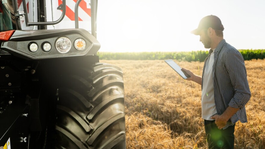 Uplatio više od 13 tisuća eura za traktor - ostao bez novca i stroja