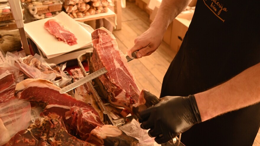 Vrgorac ljeto započinje Danima Dalmatinskog pršuta i vina