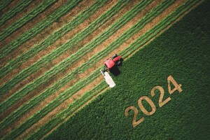Suša, kašnjenje potpora, novi ministar i stara obećanja - po čemu ćete pamtiti 2024. godinu?