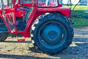 Traktor IMT 577