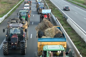 Prijete "paralizom" zapadne Europe ako im se ne ispune zahtjevi - što traže francuski farmeri?