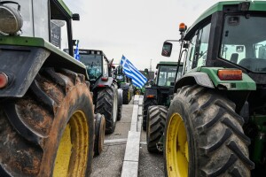 Traktori zaustavili Grčku: Bijes poljoprivrednika nakon otkrića milionskih prevara