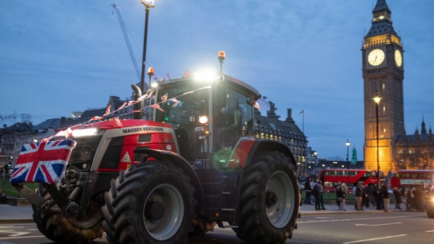 Protest poljoprivrednika u Londonu: Vlada mijenja pravila nasljeđivanja farmi