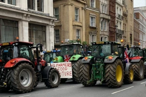 Traktorima blokirali centar Londona: Farmeri u Britaniji protiv novih poreznih mjera