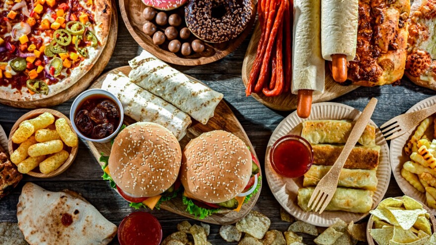 Pobuna unutar Europske komisije: Četiri odjela protiv novog poreza na prerađenu hranu