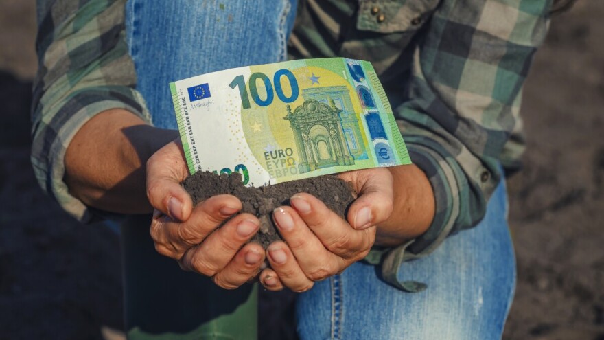 Kako ćemo financirati buduću proizvodnju hrane?