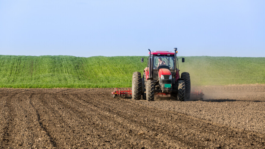 Jeftiniji zakup: Lani se za hektar oranica plaćalo prosječno 107 eura po hektaru