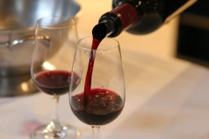 Od čak 880, izabrano 12 najboljih vina sajma "Vinska vizija Otvorenog Balkana". Evo koja su