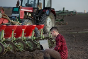 Podrška za digitalna rešenja u poljoprivredi kroz dva projekta - dodeljuje se 1,8 miliona evra