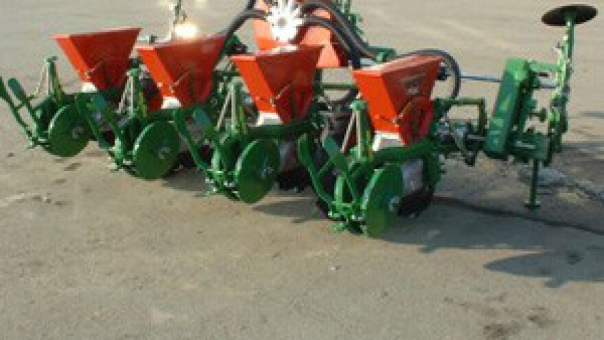 OLT započeo promotivnom akcijom poljodjelske mehanizacije