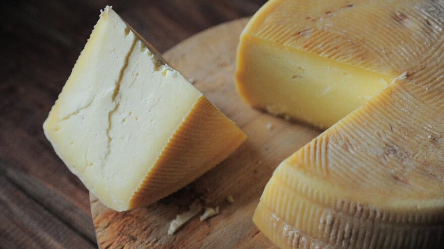 Isplativo pravljenje ovčijeg sira - 500 dinara za kilogram