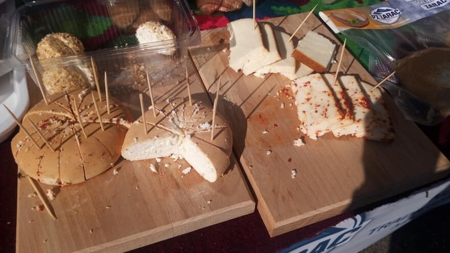 Lopare počele brendiranje sira zarca, autohtonog majevičkog proizvoda