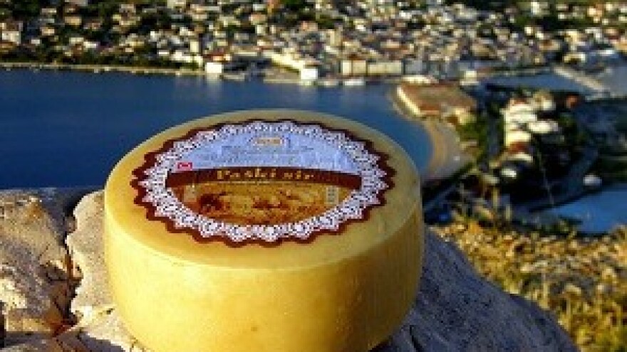 Pohvale paškoj sirani