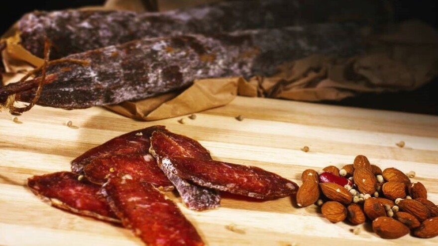 Kobasica sa bademima - receptura iz doba Rimskog carstva