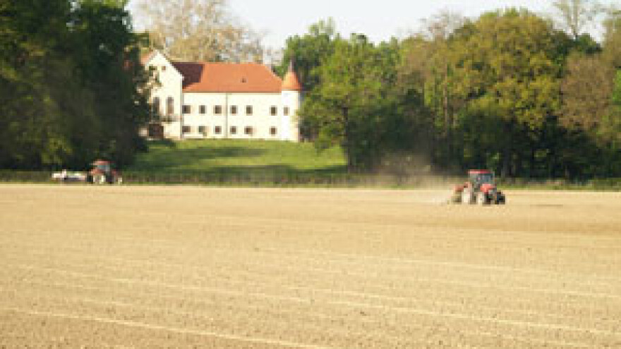 Prvomajska sjetva kukuruza u Zagrebačkoj županiji