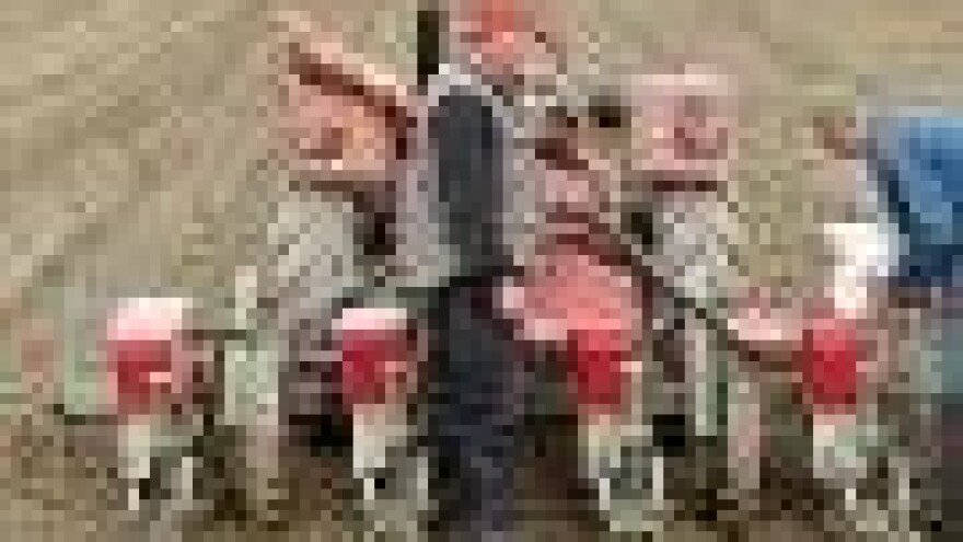 Ne obrađuju zemlju jer poticaji kasne