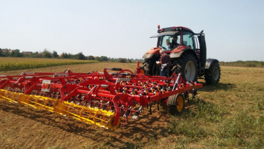 Väderstad setvospremač za efikasno ravnanje tla!