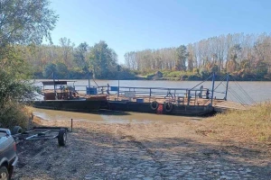 Skela na Tisi kod Taraša ponovo prevozi poljoprivrednike