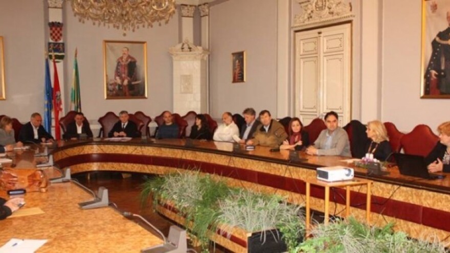 Požeška poljoprivredna škola dobiva farmu krava i svinja