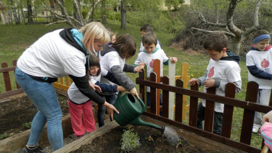 Djeca promiču ideju &quot;Jedi lokalno, misli globalno&quot;!