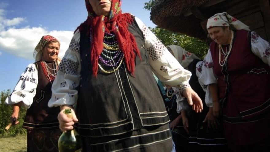 Škorpioni vole kad uvene susjedova salata