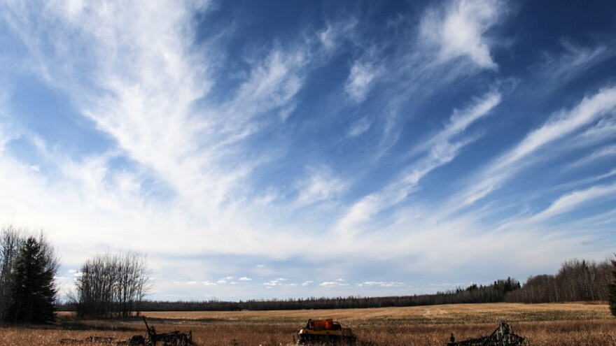 Promjenjivo oblačno uz kišu