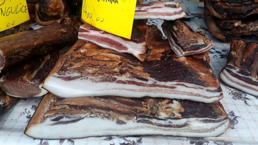 Čija je najbolja slanina od mangulice, a čija domaća kobasica najprodavanija?