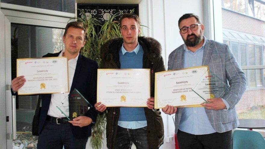 Dodijeljene nagrade najboljim proizvođačima rakija, likera i ginova u regiji