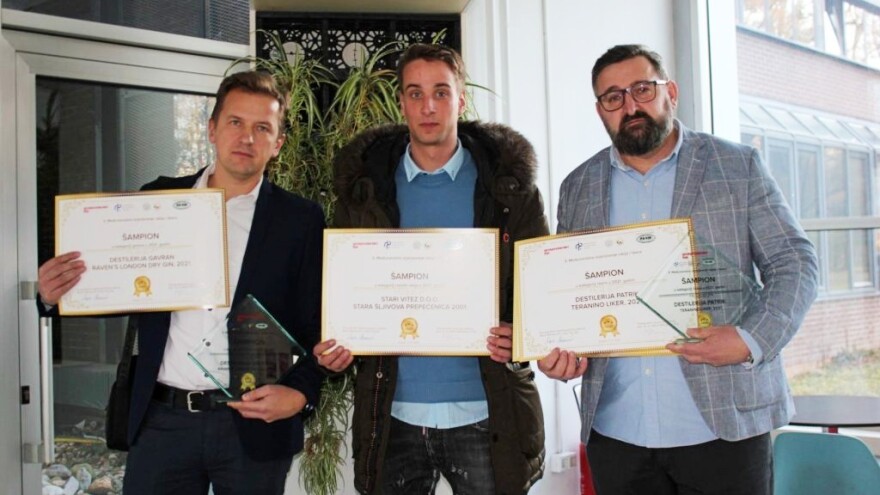 Dodijeljene nagrade najboljim proizvođačima rakija, likera i ginova u regiji