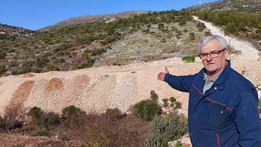 Maslinici i smokve nestali pod hrpom otpada - rješenja nema ni nakon pet godina?