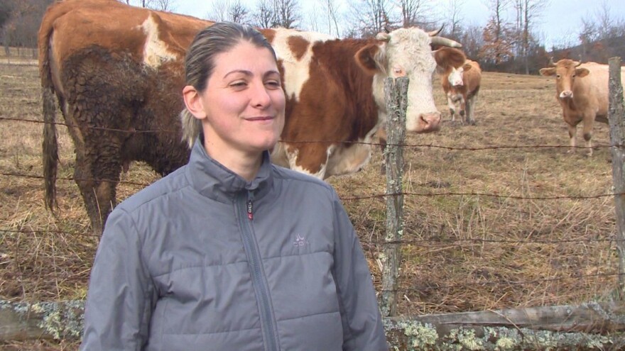Snežana i Savo ruše predrasude o životu na selu: Imaju i u toru i u džepu