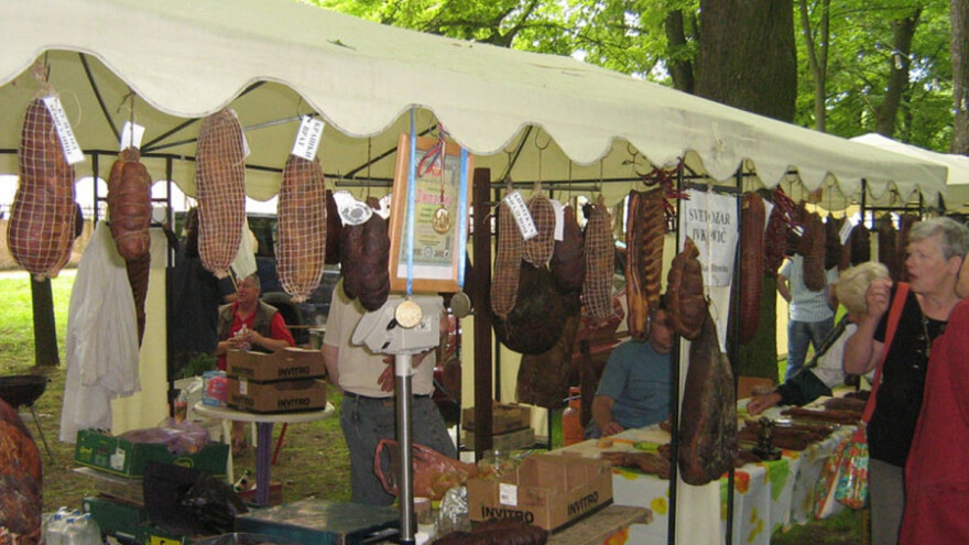 U zagrljaju kulena i vina