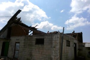 Grom udario u štalu, izgorio čitav objekt i hrana za stoku