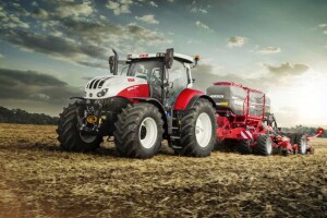 Steyr sa 6240 Absolut CVT prvi put u najsnažnijoj TotY kategoriji