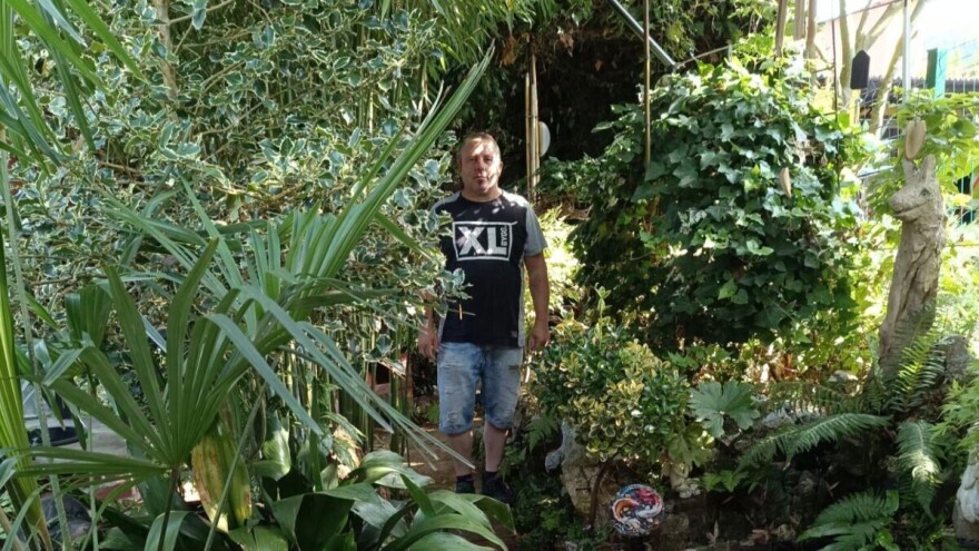 Tropski vrt Stjepana Škrlina podno Medvednice - preko palmi do mesožderki