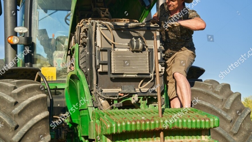 Poljomehanizacija: Pregrevanje motora najčešći je problem kod visokih temperatura - na šta sve paziti?