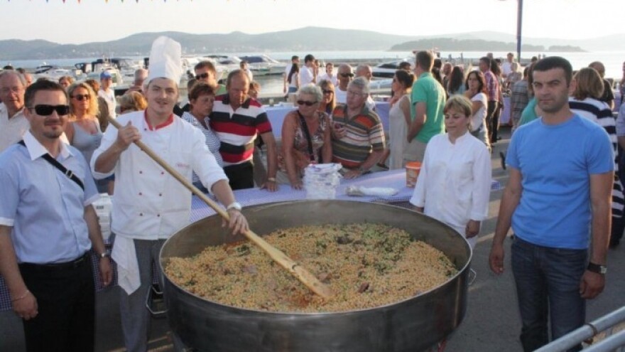 Još duži i bogatiji - Biogradski stol!