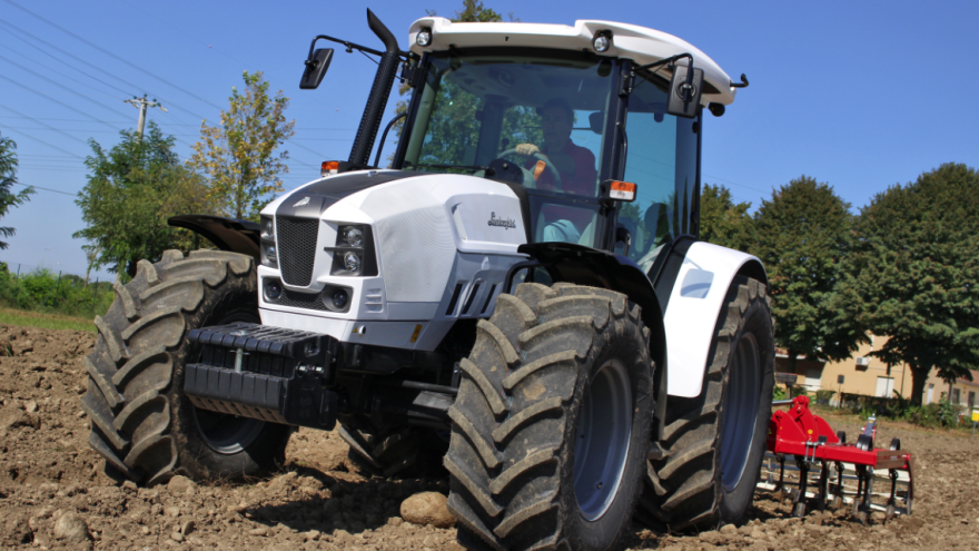 Traktor Lamborghini Strike