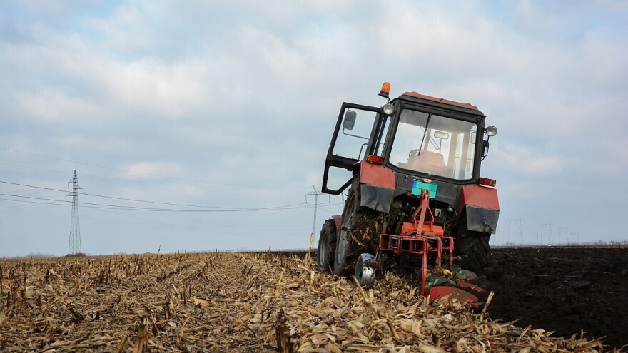 Zašto je važno zaoravati strništa?